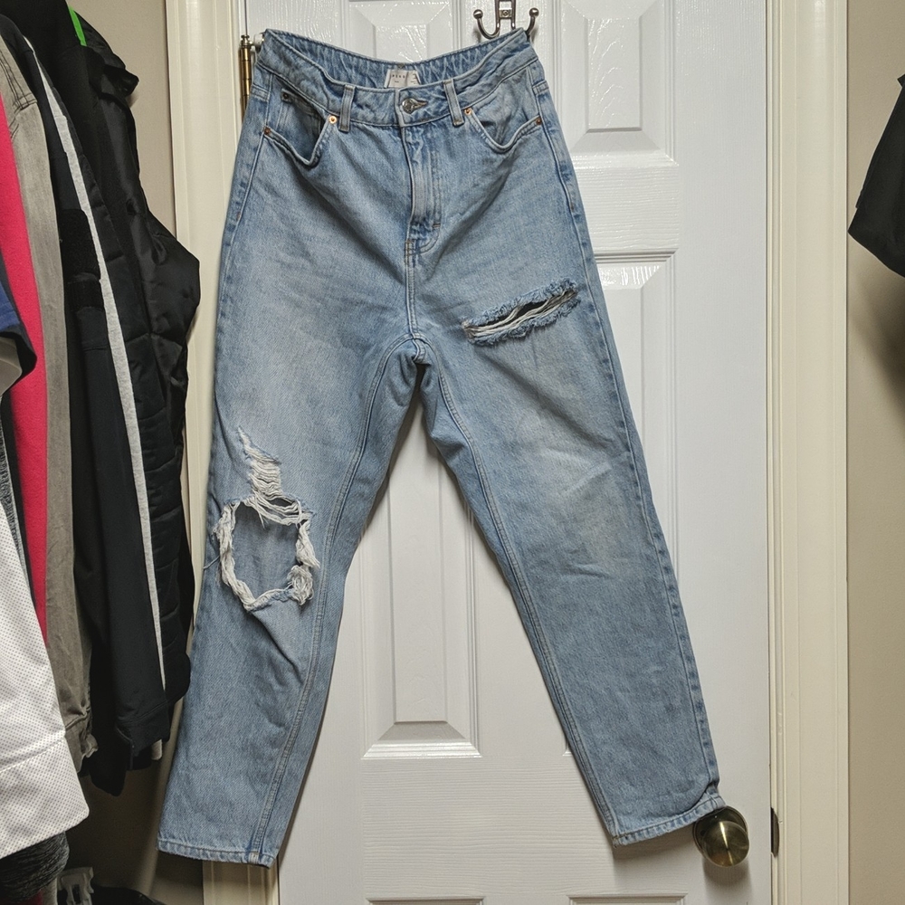 TOPSHOP Mom jeans W28